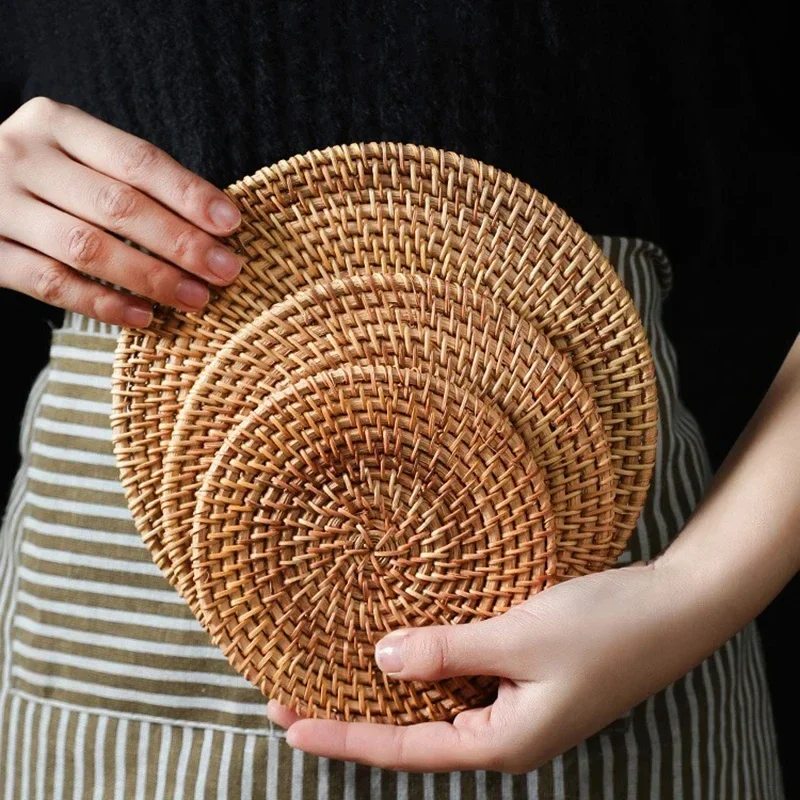 Handmade Round Rattan Coasters - Outdoor Furniture Sale avis et prix