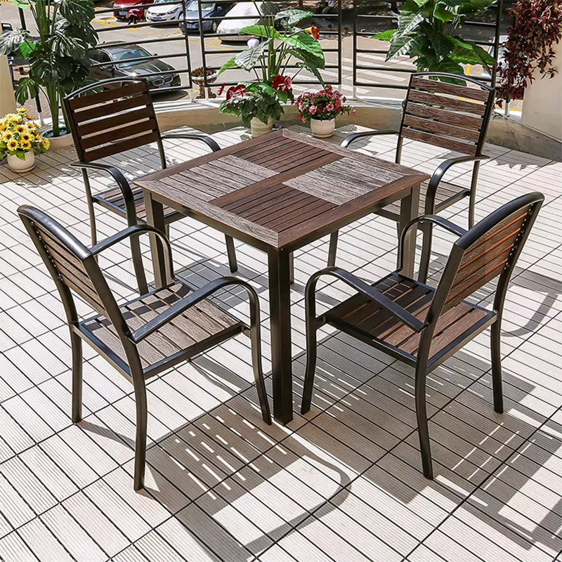 80cm Outdoor Table Wood Grain  - Outdoor Furniture Kitchener avis et prix