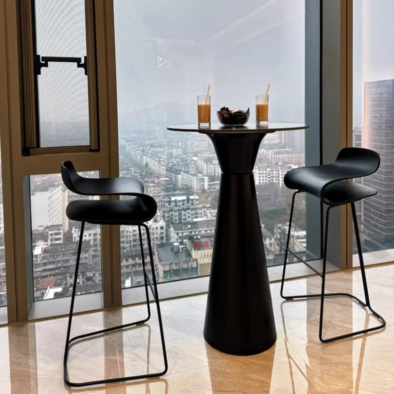 Outdoor Iron Bar Stool,Luxury  - Outdoor Furniture Kitchener avis et prix
